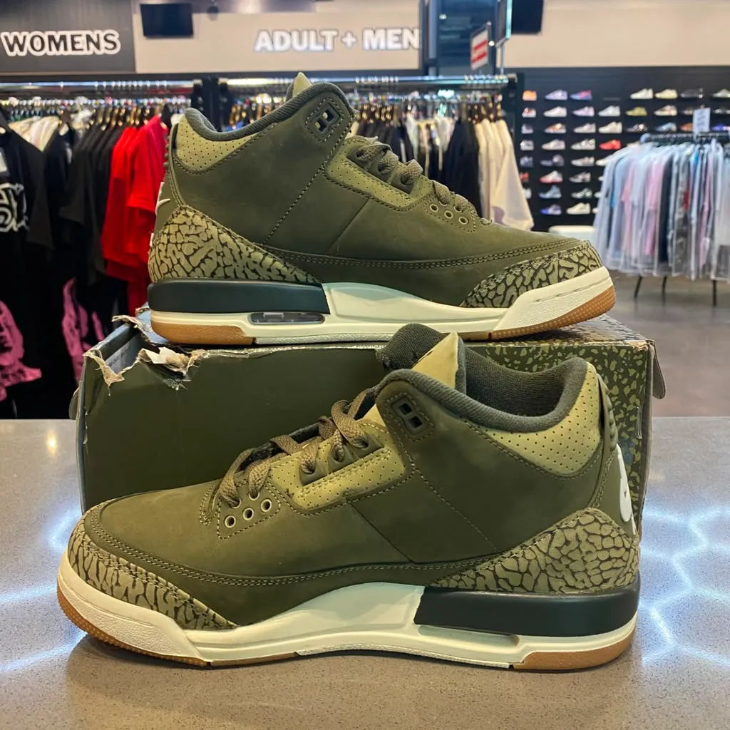 Jordan 3 Retro Family Affair (GS) Size 6.5Y DM0967-202 - Pre-Owned