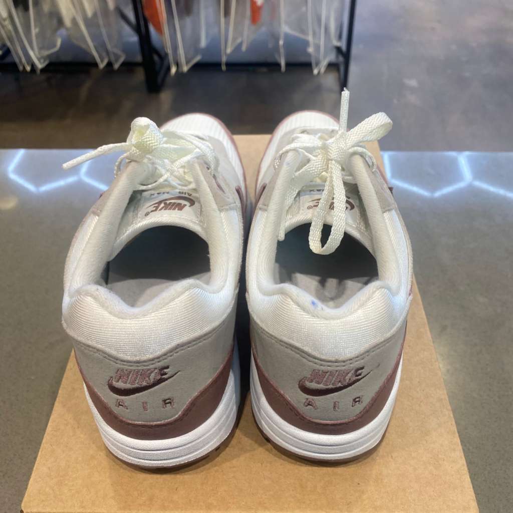 Nike Air Max 1 '87 Smokey Mauve (Women's) Size 11W DZ2628-104 - Pre-Owned (Replacement Box)
