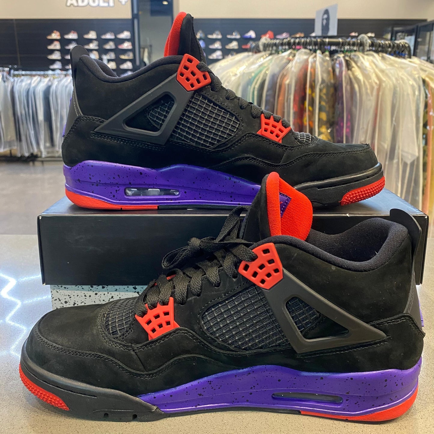 Jordan 4 Retro Raptors Drake OVO (2019) - Pre-Owned