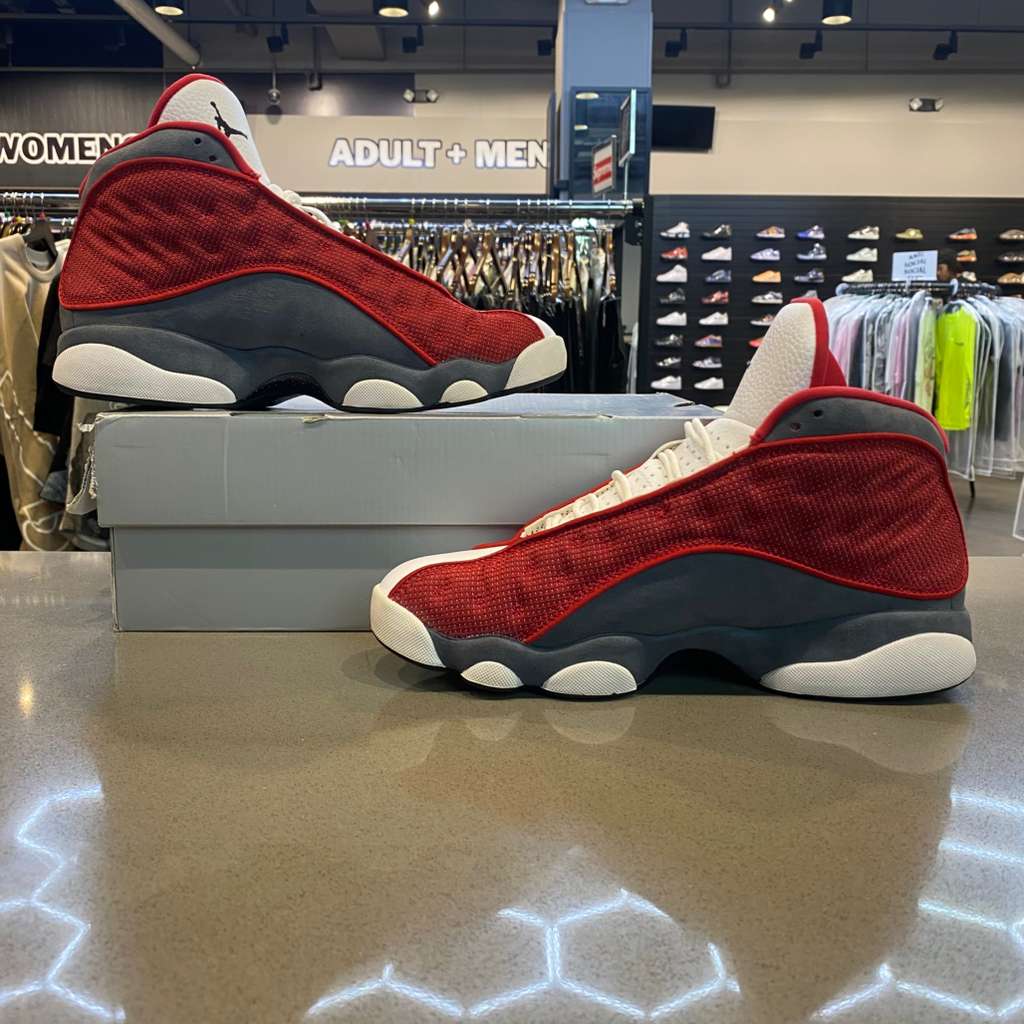 Jordan 13 Retro Gym Red Flint Grey Size 9 DJ5982-600 - Pre-Owned