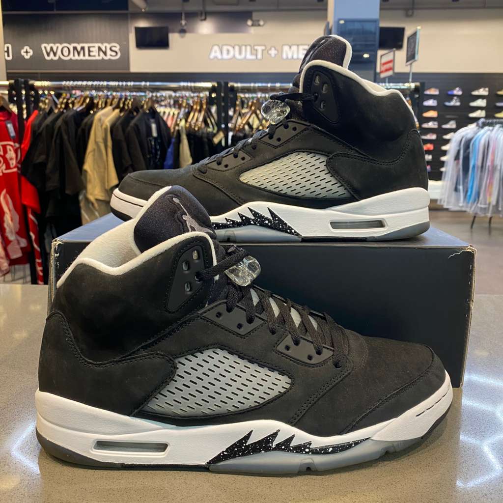Jordan 5 Retro Moonlight (2021) Size 12 CT4838-011 - Pre-Owned