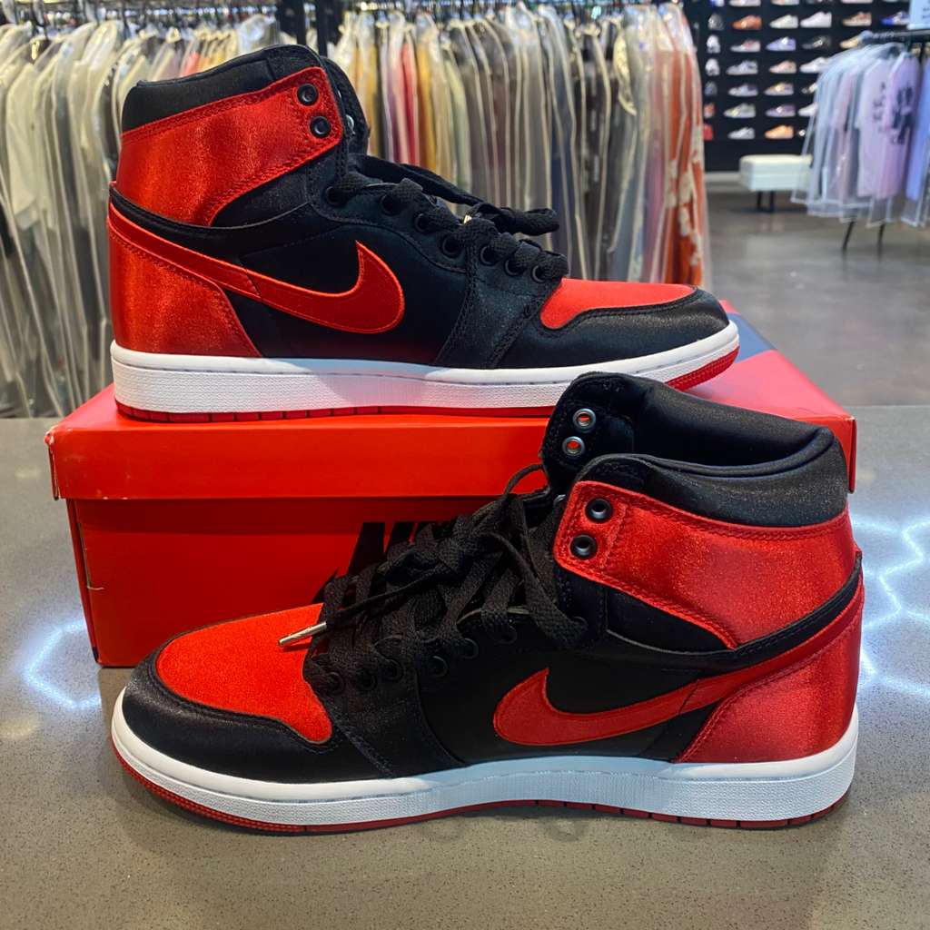Jordan 1 Retro High OG Satin Bred (Women's) - Pre-Owned