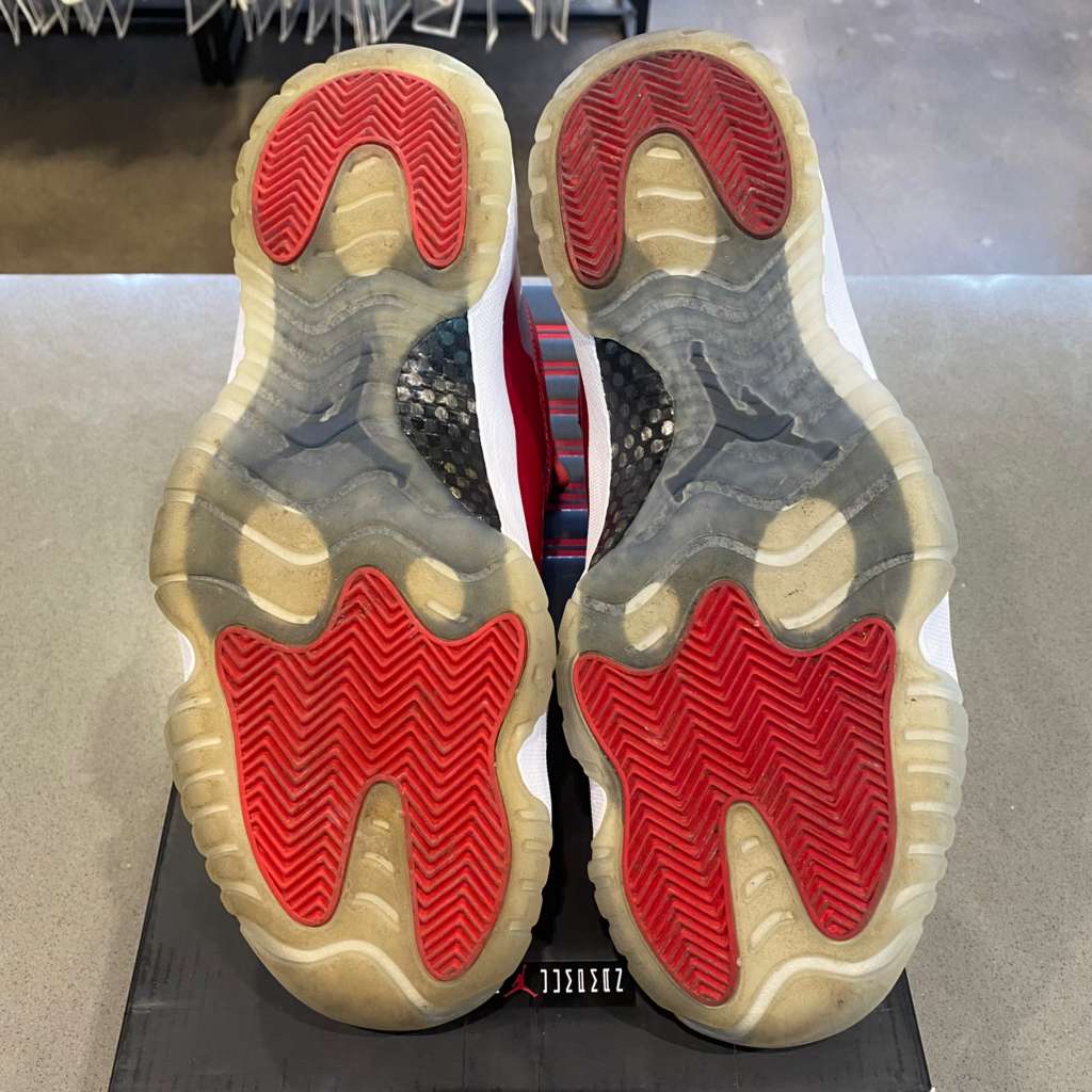 Jordan 11 Retro Win Like 96 - Pre-Owned