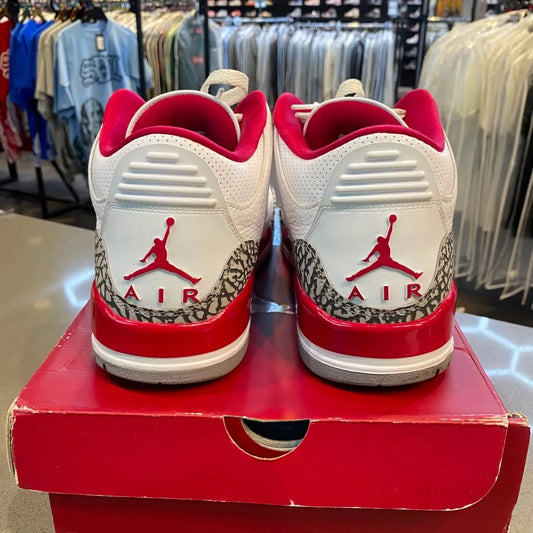 Jordan 3 Retro Cardinal Red Size 10 CT8532-126 - Pre-Owned