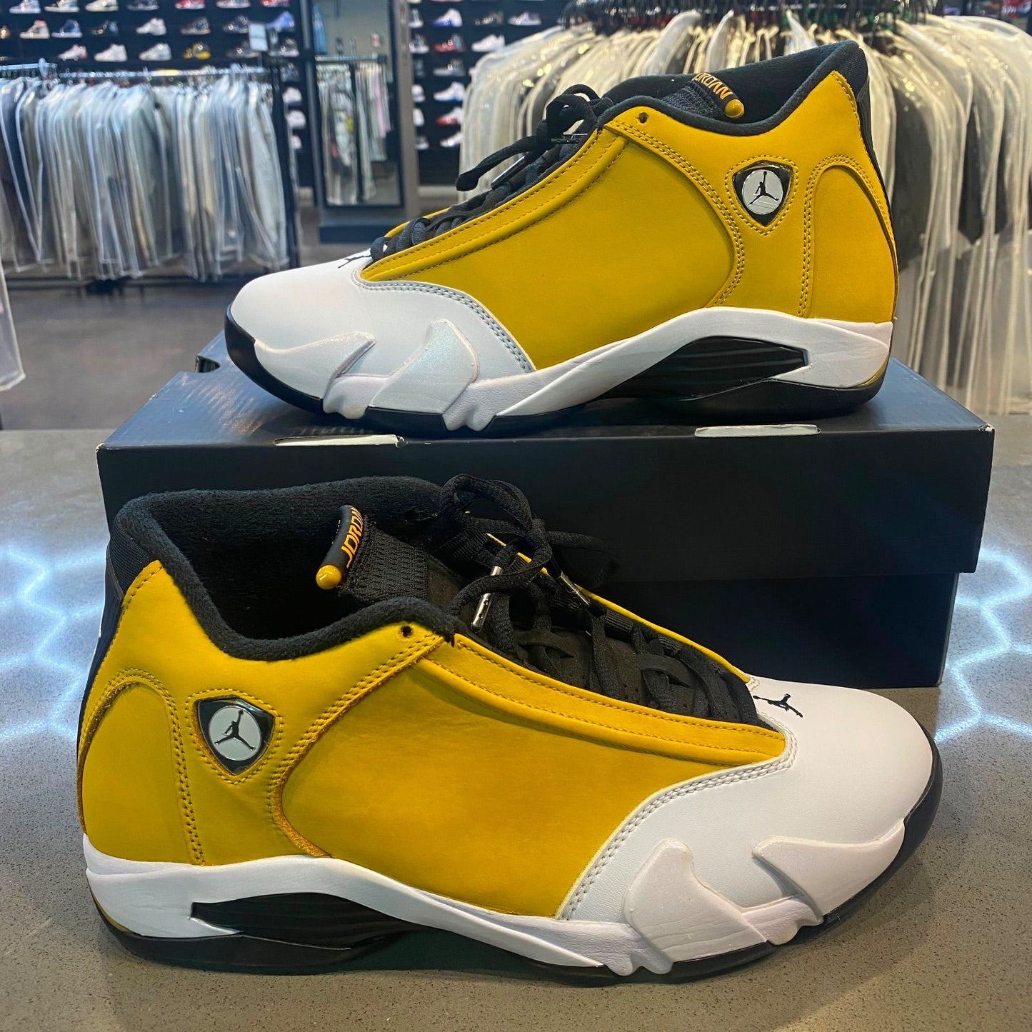 Jordan 14 Retro Light Ginger (2022) - Pre-Owned