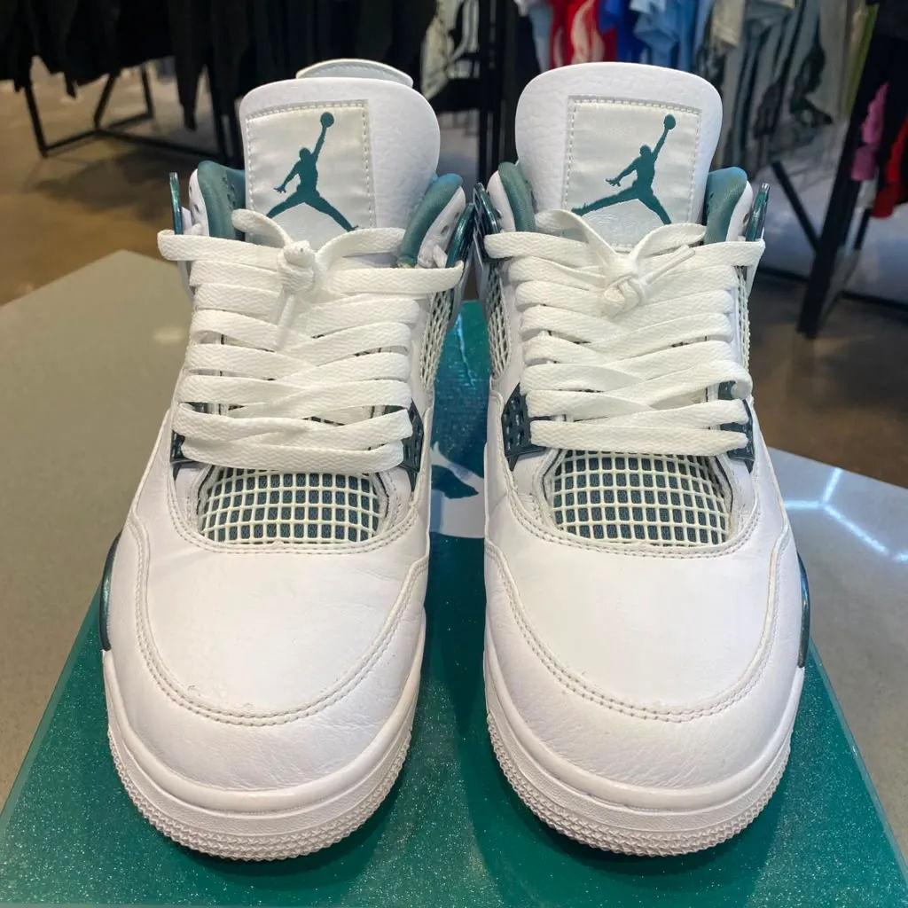 Jordan 4 Retro Oxidized Green Size 9.5 FQ8138-103 - Pre-Owned