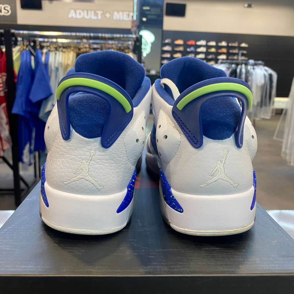 Jordan 6 Retro Low Ghost Green Size 8 304401-106 - Pre-Owned