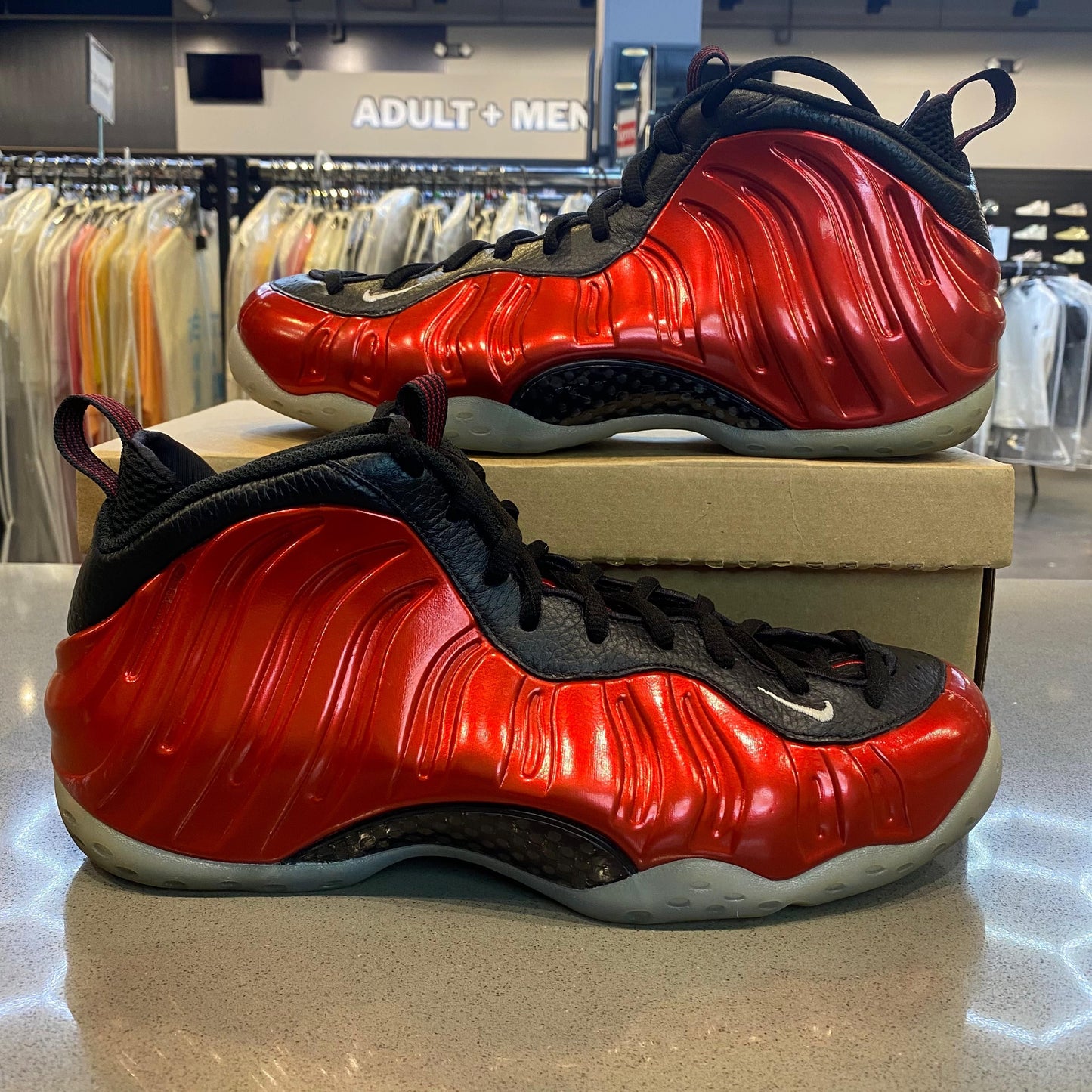 Nike Air Foamposite One Metallic Red (2023) - Pre-Owned (Replacement Box)