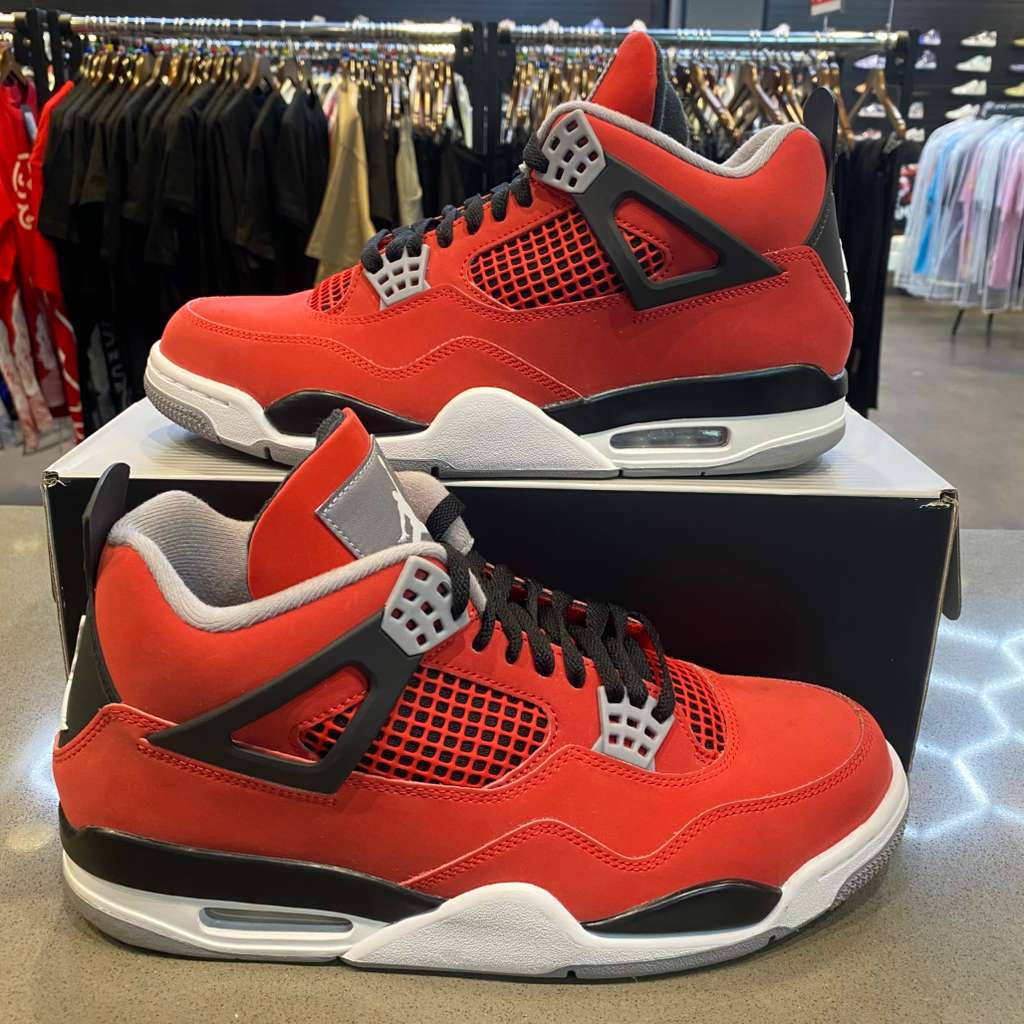 Jordan 4 Retro Toro Bravo (2026) Size 11 FQ8138-600 - Pre-Owned