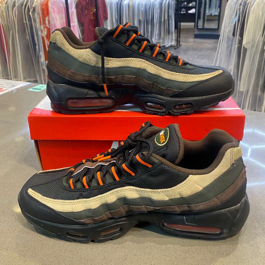 Nike Air Max 95 Dark Army - Pre-Owned
