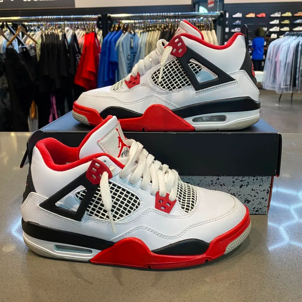 Jordan 4 Retro Fire Red (2020) (GS) Size 6.5Y 408452-160 - Pre-Owned