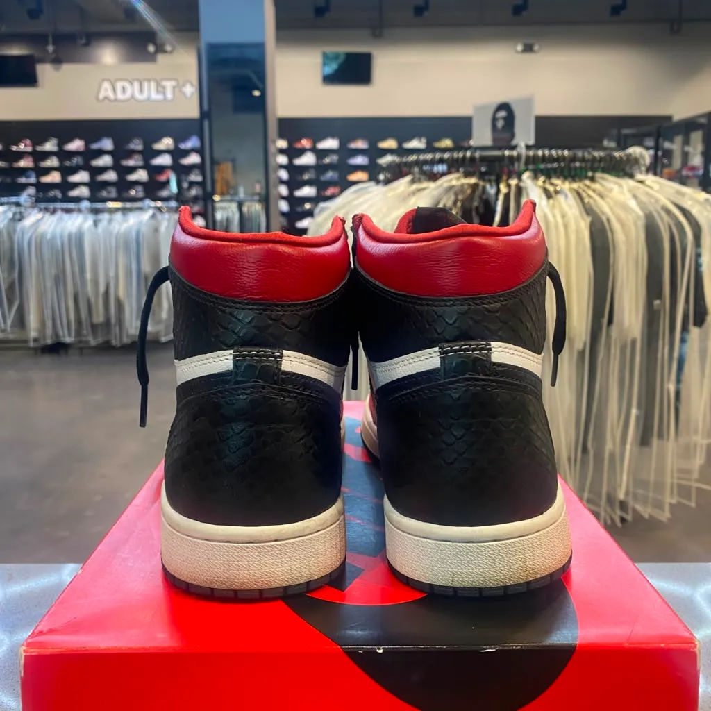 Jordan 1 Retro High Satin Snake Chicago (Women's) Size 8.5W CD0461-601 - Pre-Owned