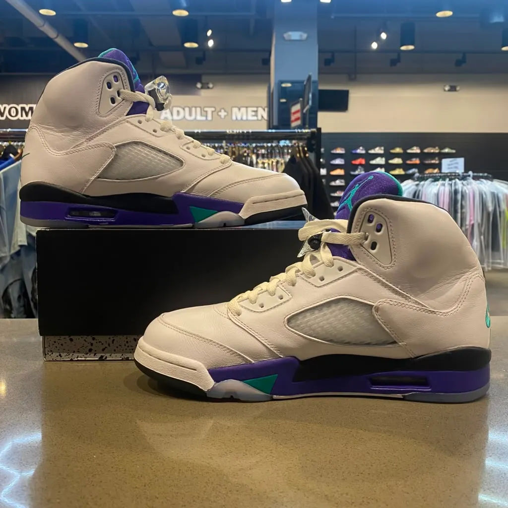 Jordan 5 Retro Grape (2025) Size 8.5 HQ7978-100 - Pre-Owned