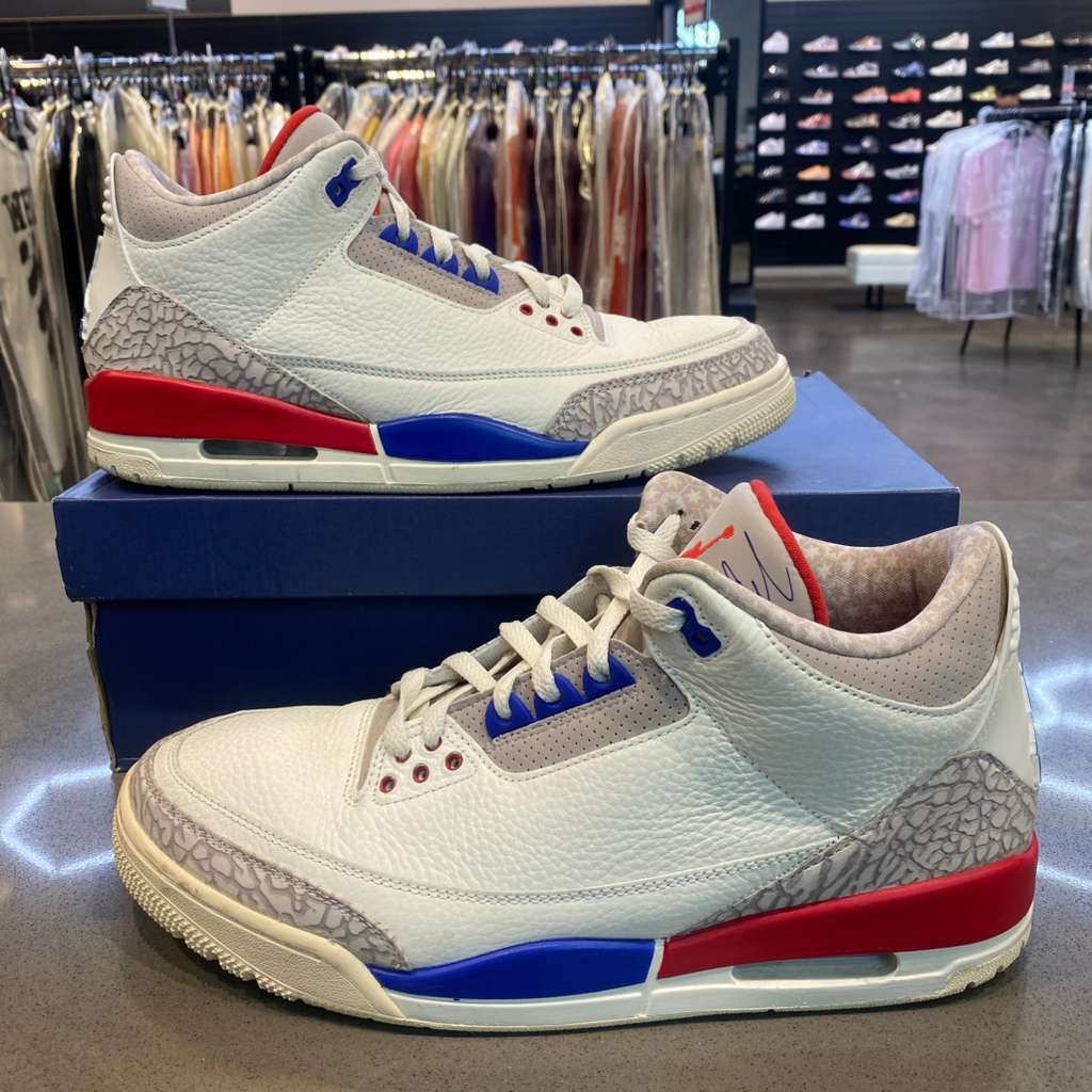 Jordan 3 Retro International Flight Size 12 136064-140 - Pre-Owned (Replacement Box)