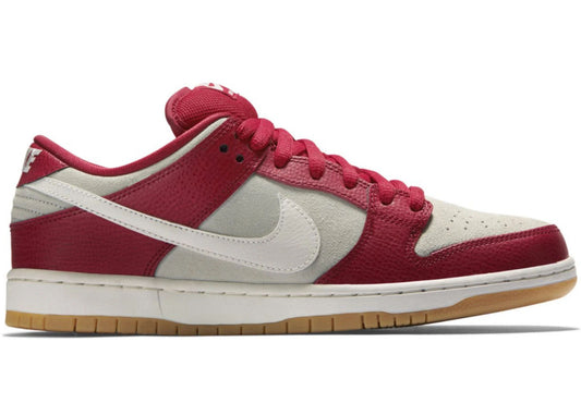 Nike SB Dunk Low Valentine's Day (2015) - Pre-Owned