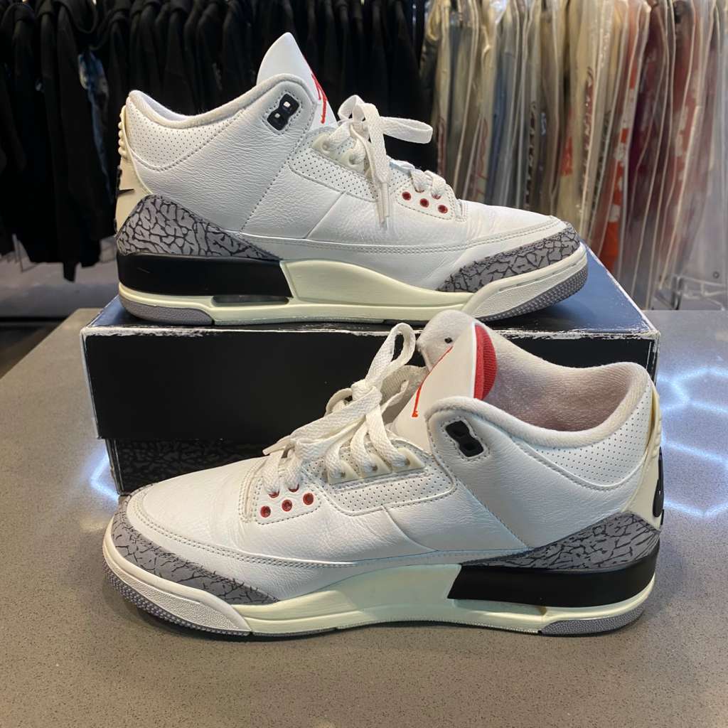 Jordan 3 Retro White Cement Reimagined Size 10 DN3707-100 - Pre-Owned
