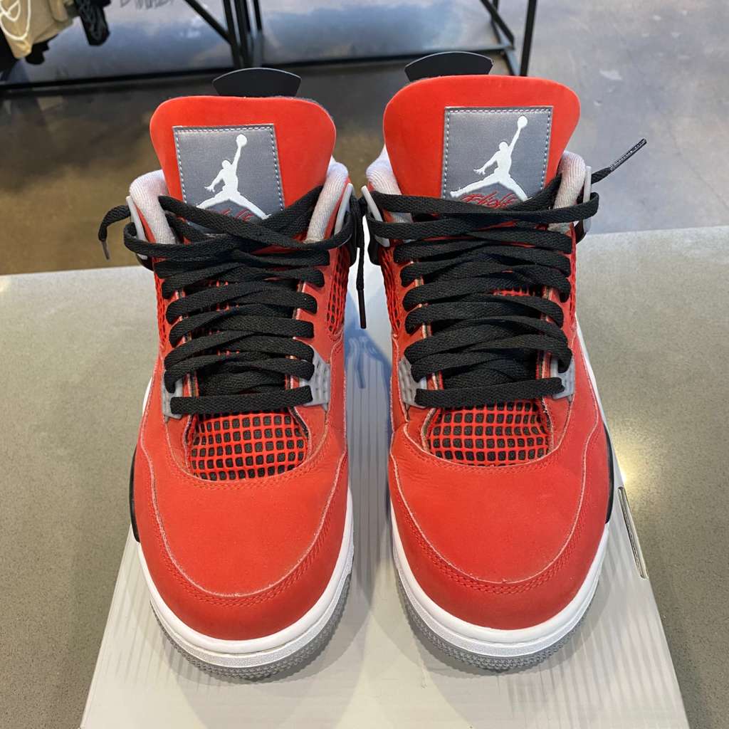 Jordan 4 Retro Toro Bravo (2026) Size 10.5 FQ8138-600 - Pre-Owned