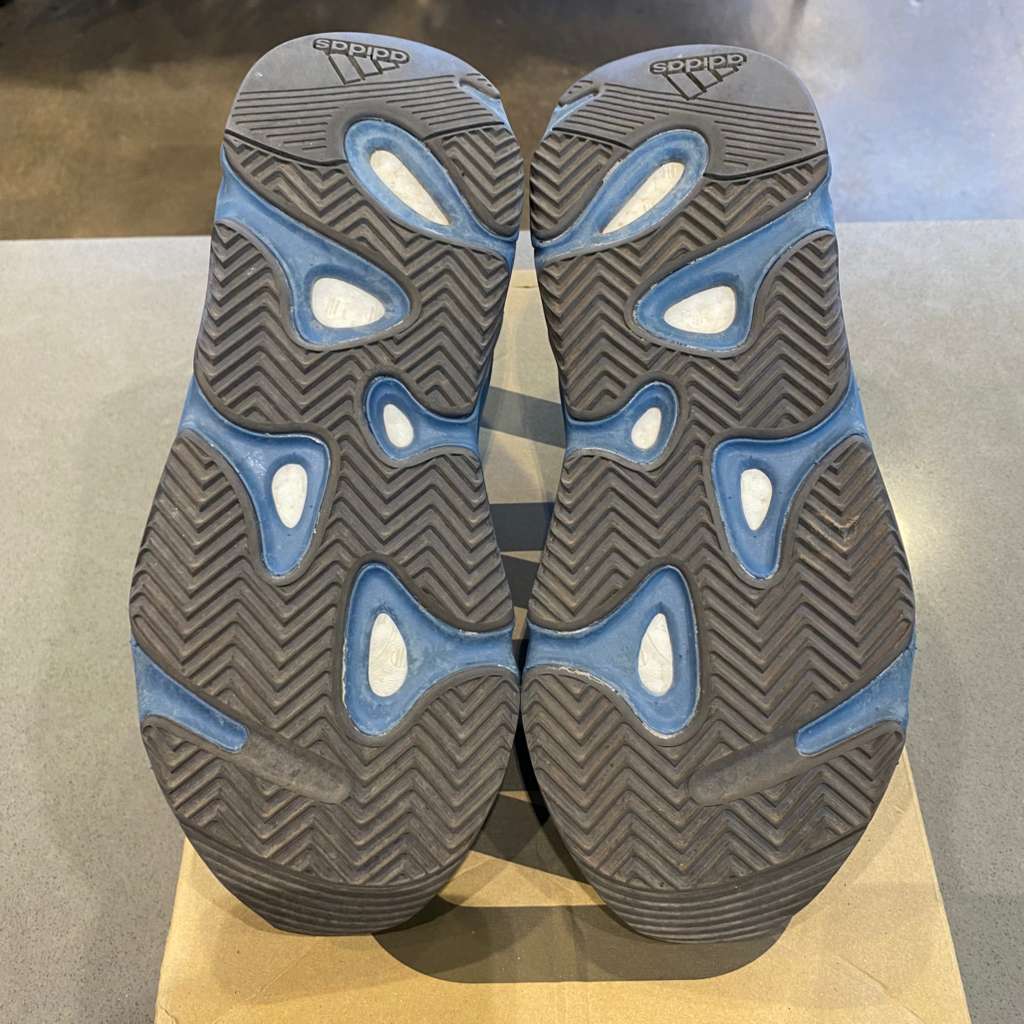adidas Yeezy Boost 700 Faded Azure Size 9.5 GZ2002 - Pre-Owned