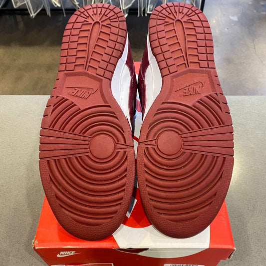 Nike Dunk Low Team Red - Pre-Owned