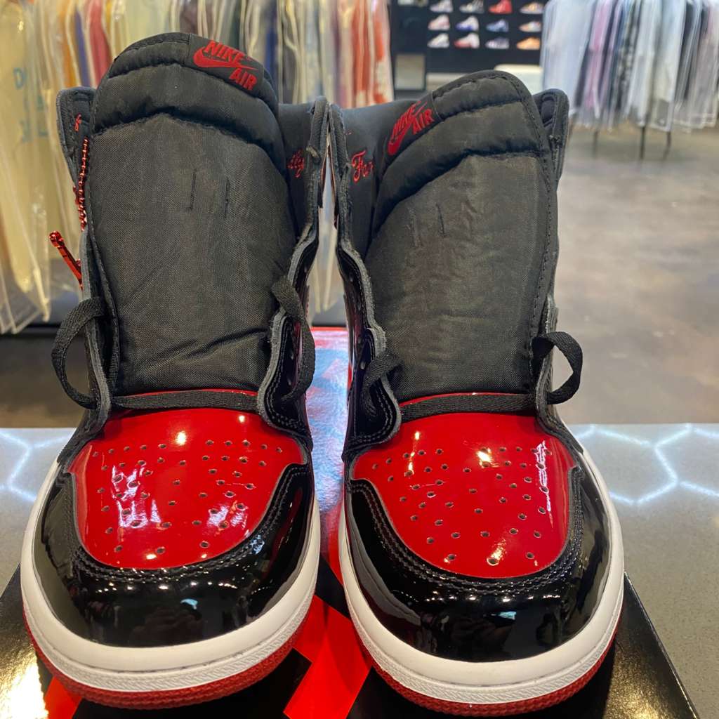 Jordan 1 Retro High OG Patent Bred - Pre-Owned