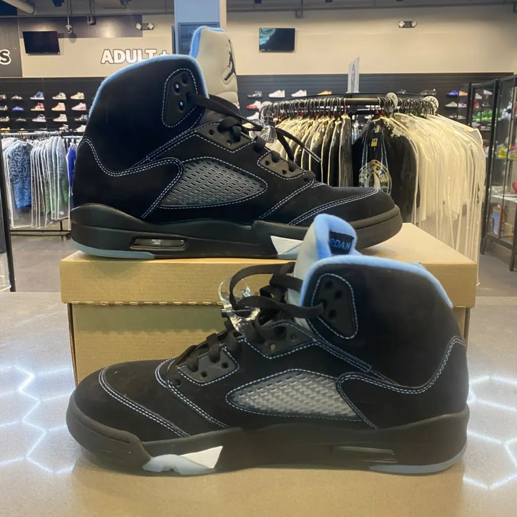 Jordan 5 Retro Black University Blue (2026) Size 10 DD0587-008 - Pre-Owned (Replacement Box)