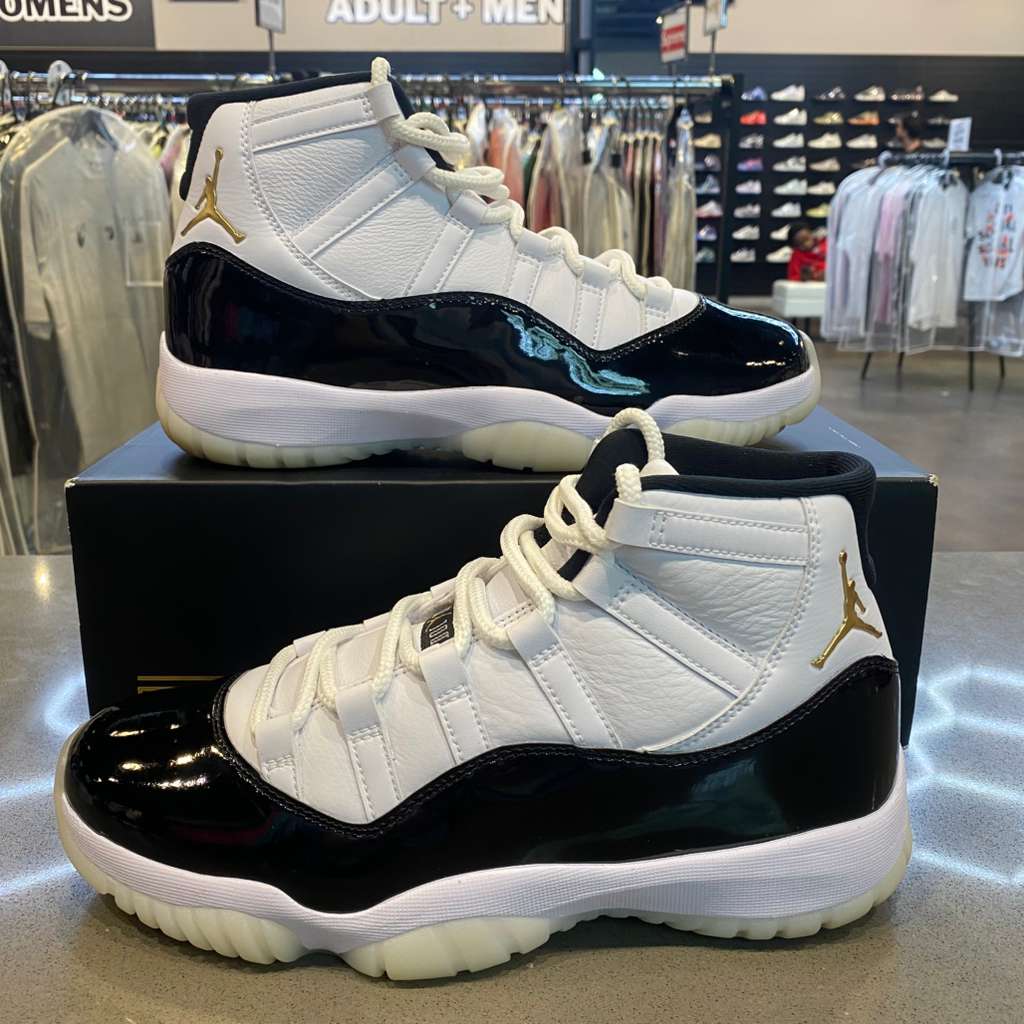 Jordan 11 Retro DMP Gratitude (2023) Size 9 CT8012-170 - Pre-Owned