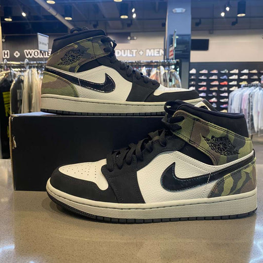 Jordan 1 Mid Camo (2020) Size 9.5 CW5490-001 - Pre-Owned