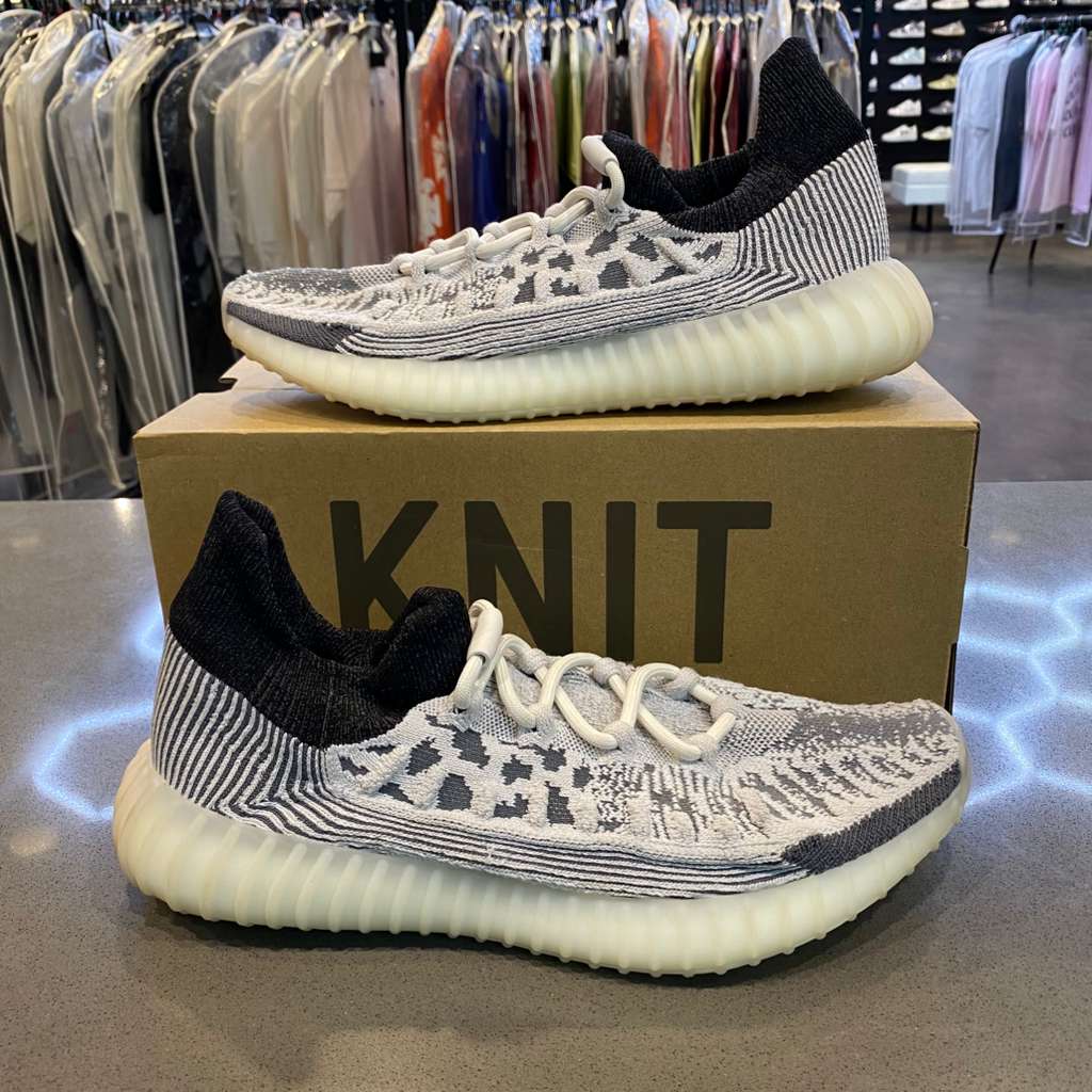adidas Yeezy 350 V2 CMPCT Slate Panda Size 10 IG9608 - Pre-Owned