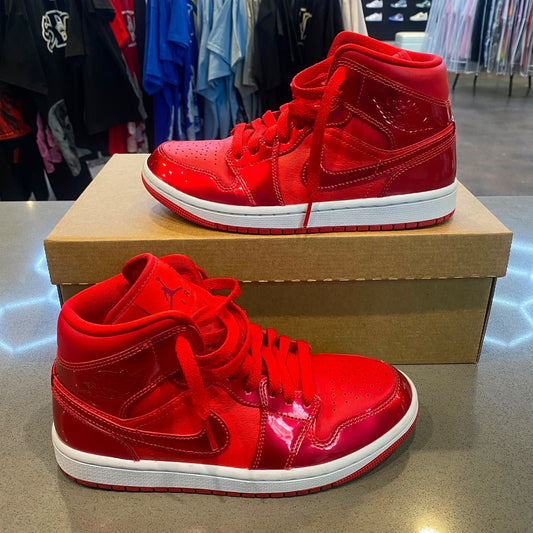 Jordan 1 Mid SE Pomegranate (Women's) Size 7W DH5894-600 - Pre-Owned (Replacement Box)
