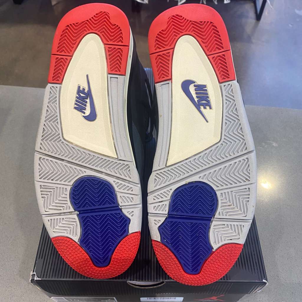 Jordan 4 Retro Rare Air (White Lettering) - Pre-Owned