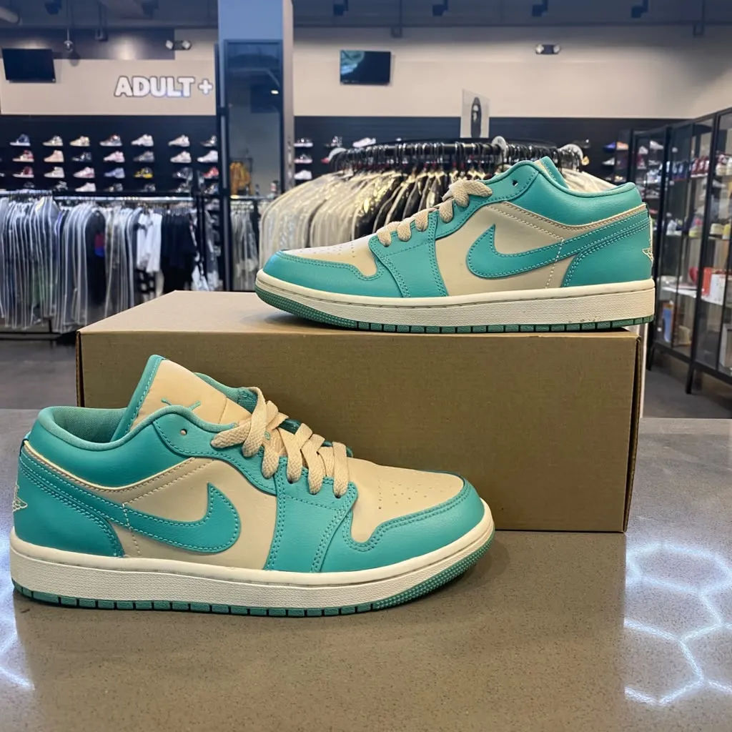 Jordan 1 Low Tropical Teal (Women's) Size 8.5W DC0774-131 - Pre-Owned (Replacement Box)