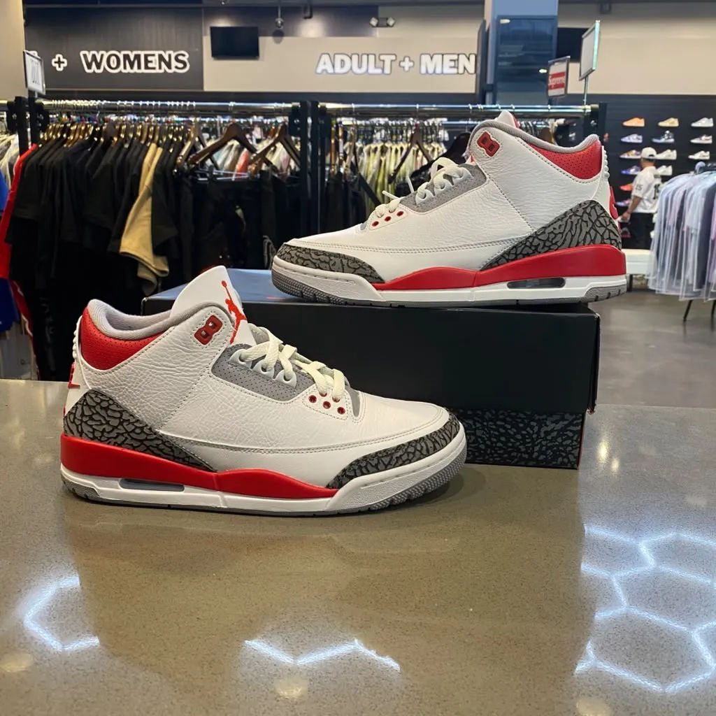 Jordan 3 Retro Fire Red (2022) Size 8.5 DN3707-160 - Pre-Owned