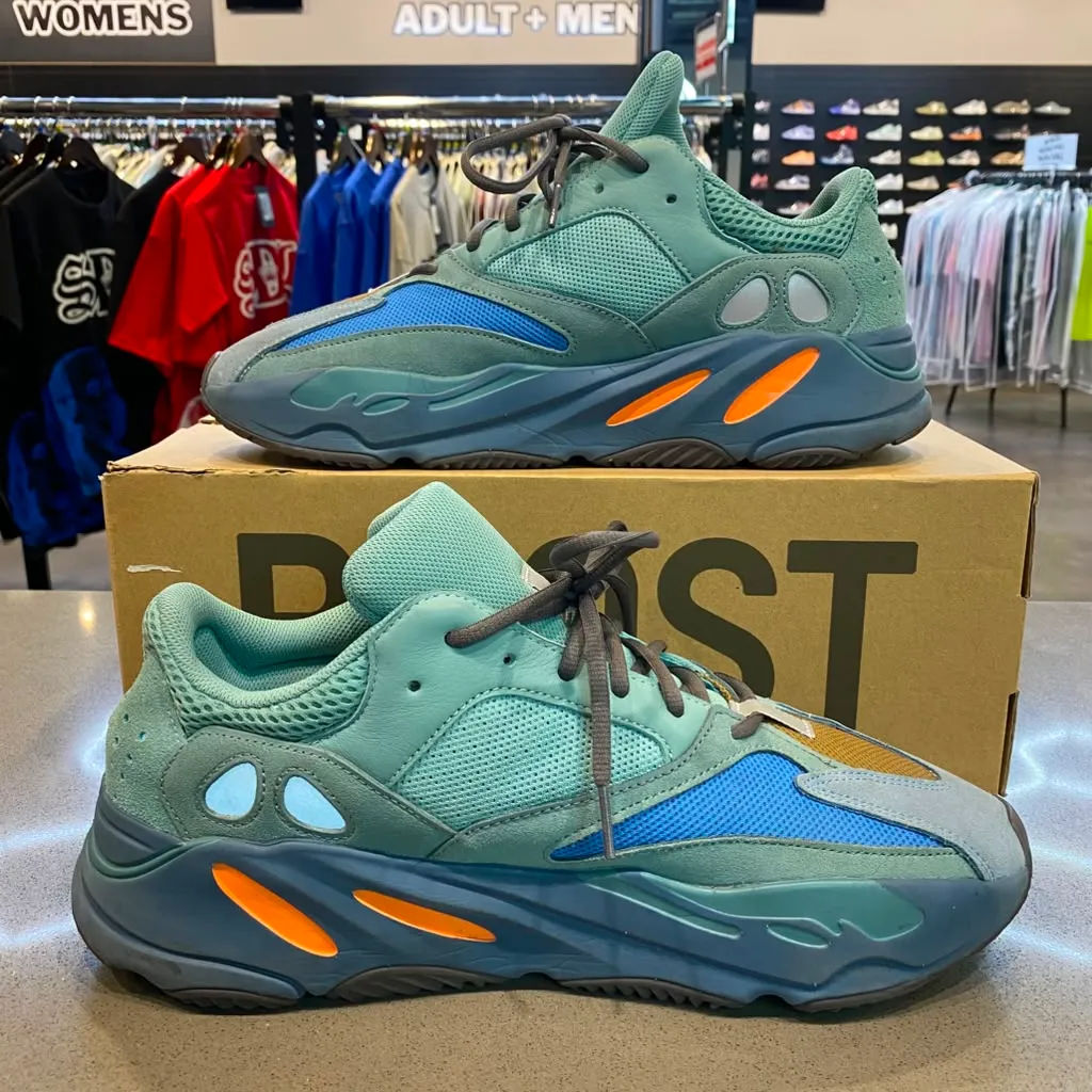 adidas Yeezy Boost 700 Faded Azure Size 13 GZ2002 - Pre-Owned