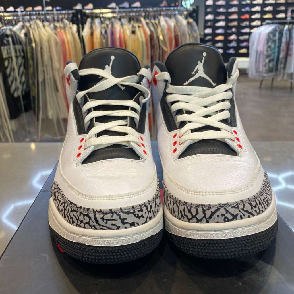 Jordan 3 Retro Infrared 23 Size 12 136064-123 - Pre-Owned