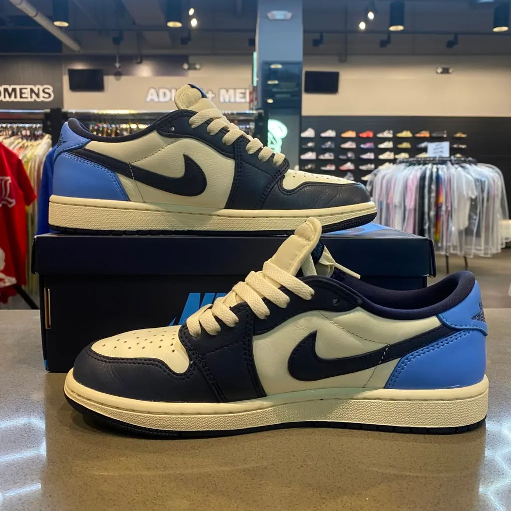 Jordan 1 Low OG Obsidian UNC Size 7.5 CZ0790-400 - Pre-Owned