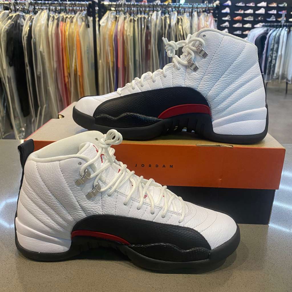 Jordan 12 Retro Taxi Flip - Pre-Owned