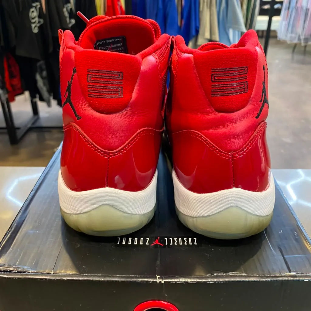 Jordan 11 Retro Win Like 96 Size 9.5 378037-623 - Pre-Owned