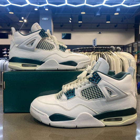 Jordan 4 Retro Oxidized Green Size 8 FQ8138-103 - Pre-Owned