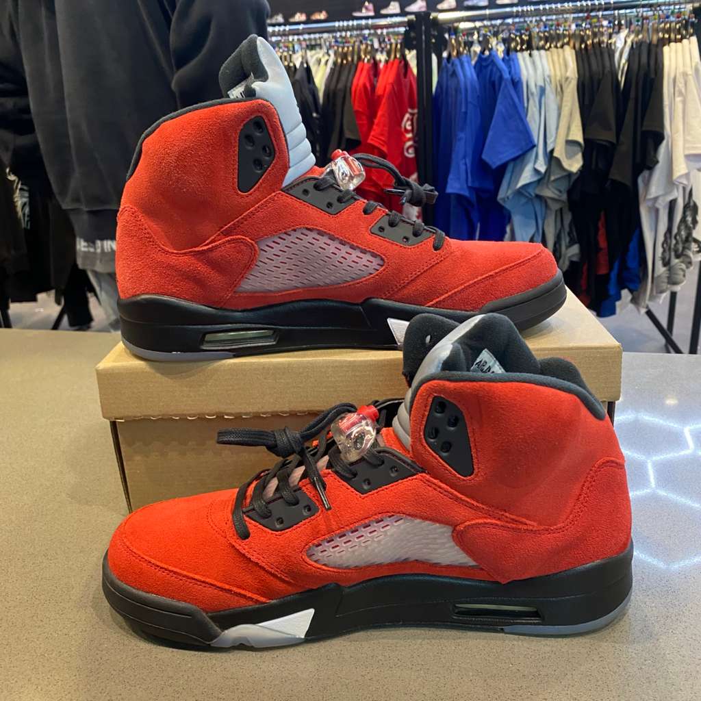 Jordan 5 Retro Raging Bull Red (2021) Size 12 DD0587-600 - Pre-Owned (Replacement Box)
