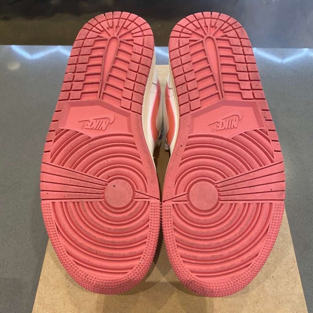 Jordan 1 Low Sail Guava Ice Pink Salt (Women's) Size 7W DC0774-109 - Pre-Owned (Replacement Box)