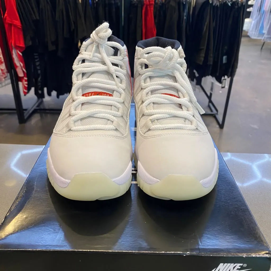 Jordan 11 Retro Platinum Tint Size 9.5 378037-016 - Pre-Owned