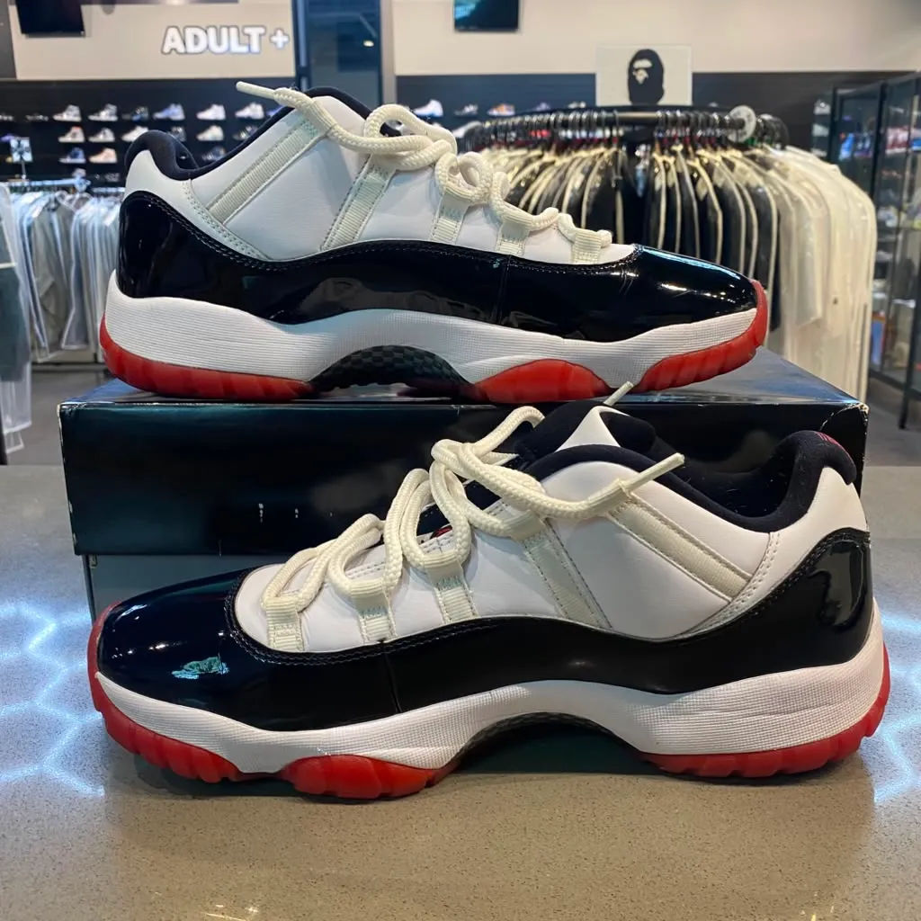 Jordan 11 Retro Low Concord Bred Size 12 AV2187-160 - Pre-Owned