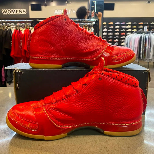 Jordan 23 Chicago Size 10.5 811645-650 - Pre-Owned