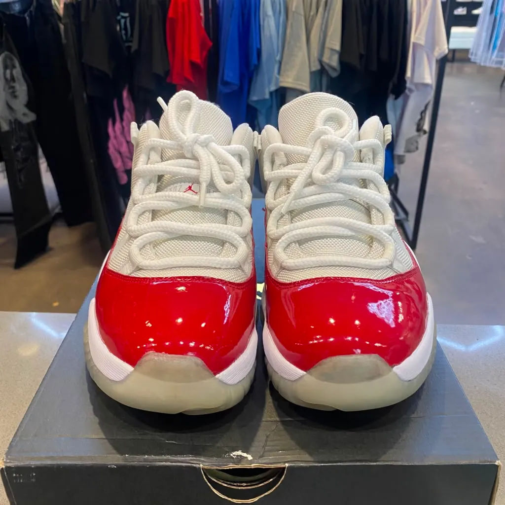 Jordan 11 Retro Low Cherry (2016) Size 9.5 528895-102 - Pre-Owned