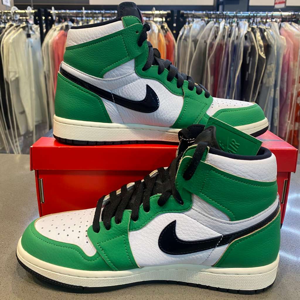 Jordan 1 Retro High Lucky Green (Women's) - Pre-Owned
