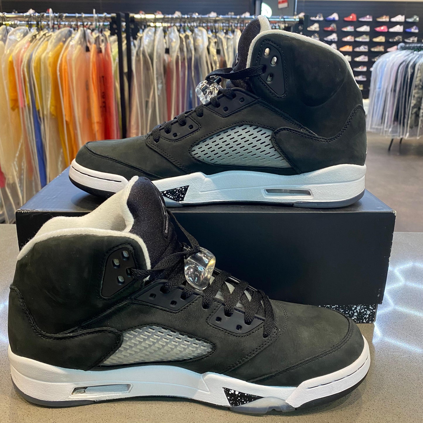 Jordan 5 Retro Moonlight (2021) - Pre-Owned