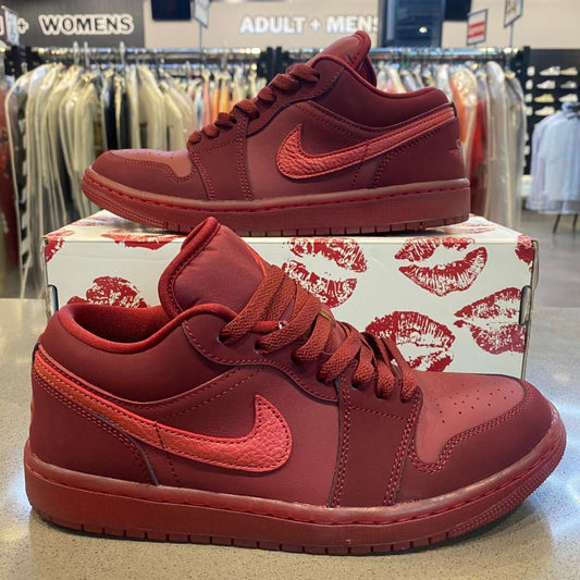 Jordan 1 Low SE Valentine's Day (2026) (Women's) Size 8W IB7012-600 - Pre-Owned
