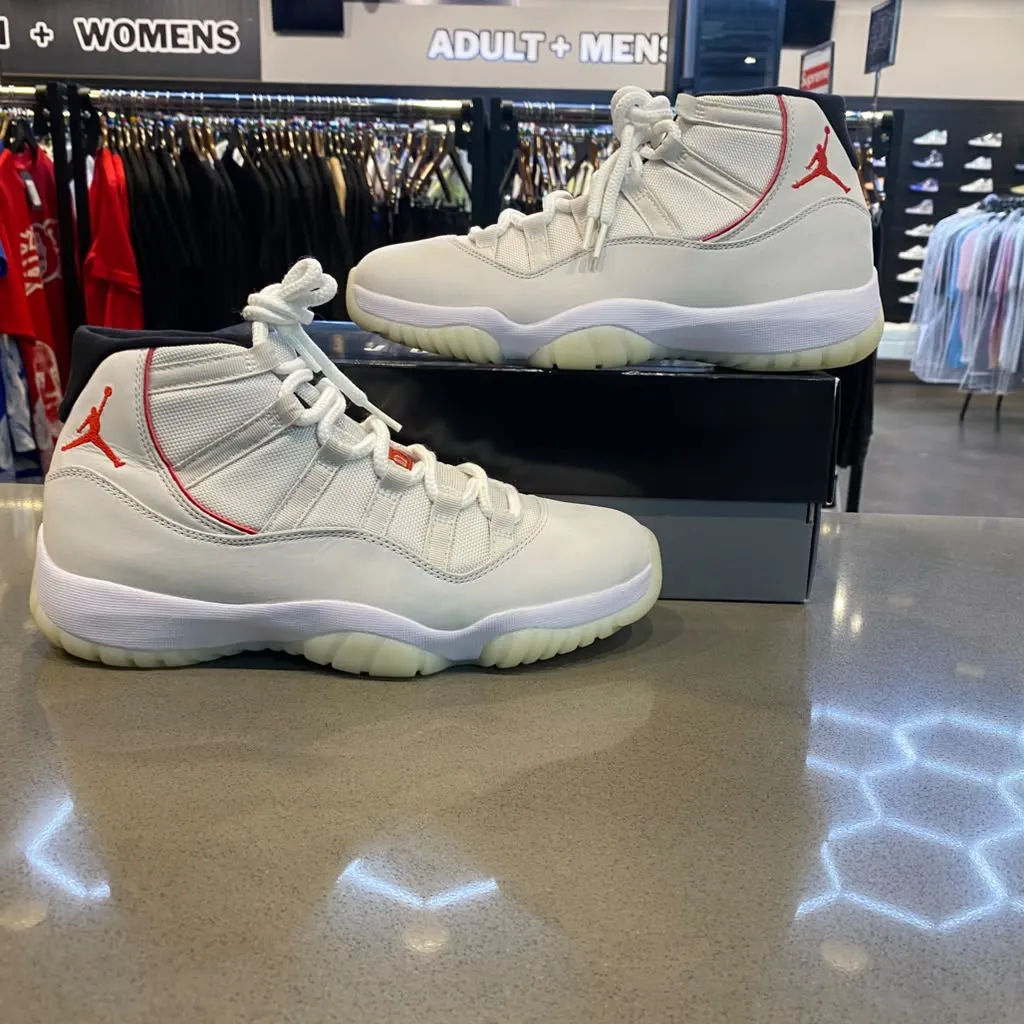 Jordan 11 Retro Platinum Tint Size 9.5 378037-016 - Pre-Owned