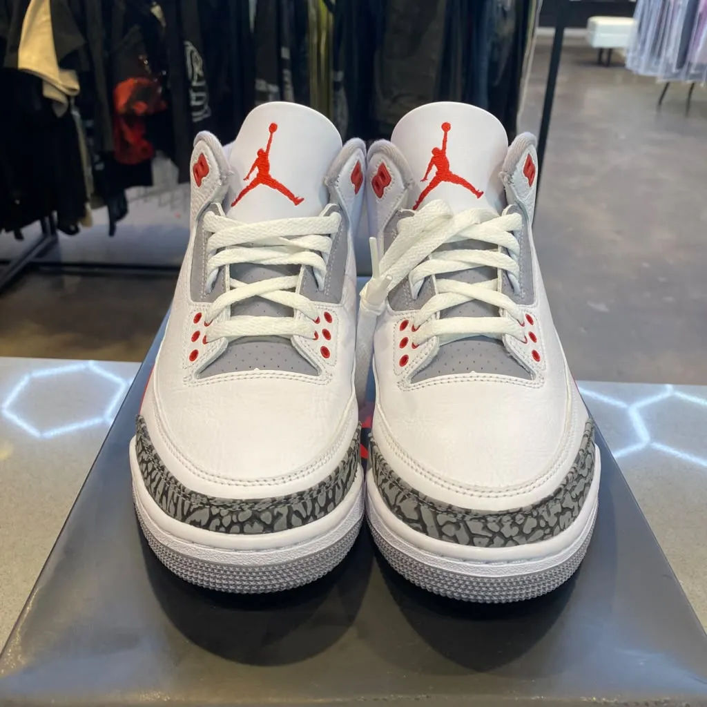 Jordan 3 Retro Fire Red (2022) Size 8.5 DN3707-160 - Pre-Owned