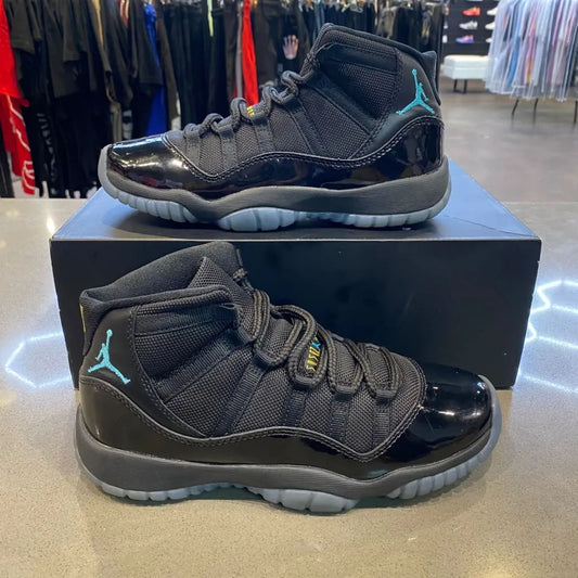 Jordan 11 Retro Gamma Blue (2025) (GS) Size 5Y 378038-047 - Pre-Owned